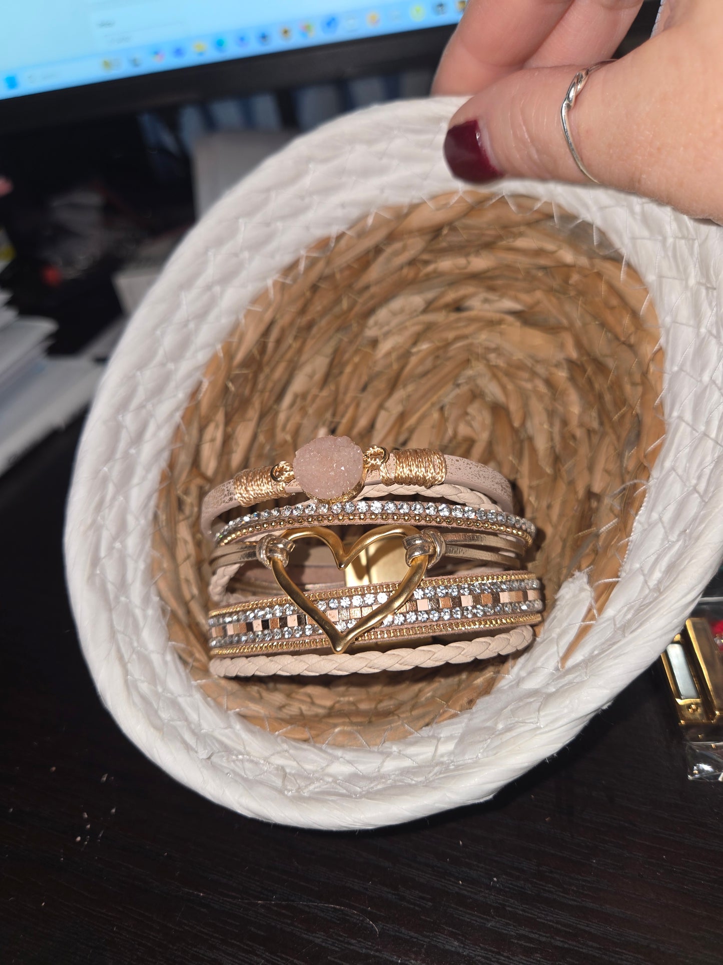--- 🤍 Druzy Sparkle Heart Layered Bracelet