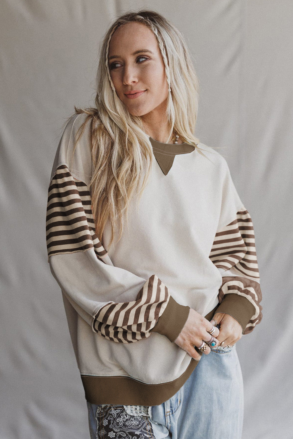 Delicacy Colorblock Patchwork Striped Sleeve Sweatshirt