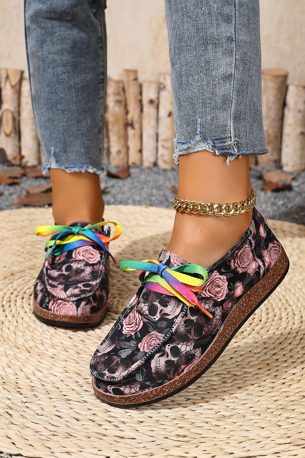 Bonbon Skull Rose Print Lace Up Sneakers