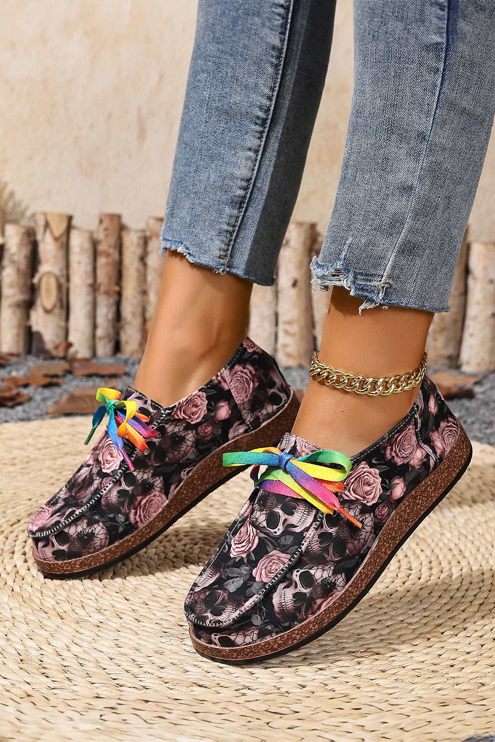 Bonbon Skull Rose Print Lace Up Sneakers