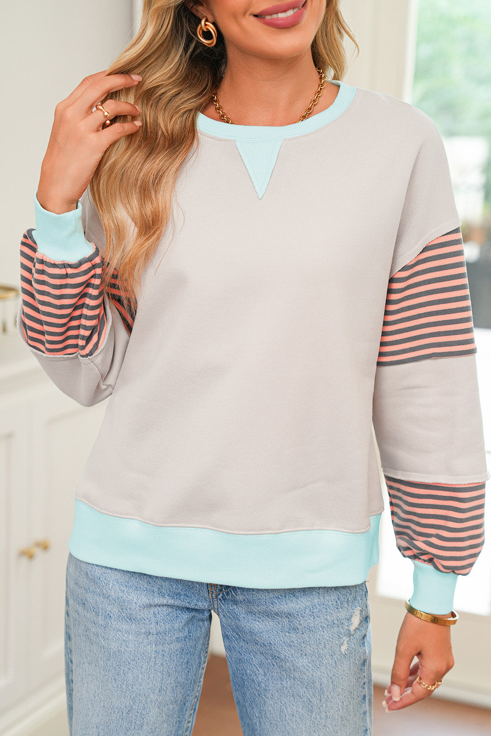 Delicacy Colorblock Patchwork Striped Sleeve Sweatshirt