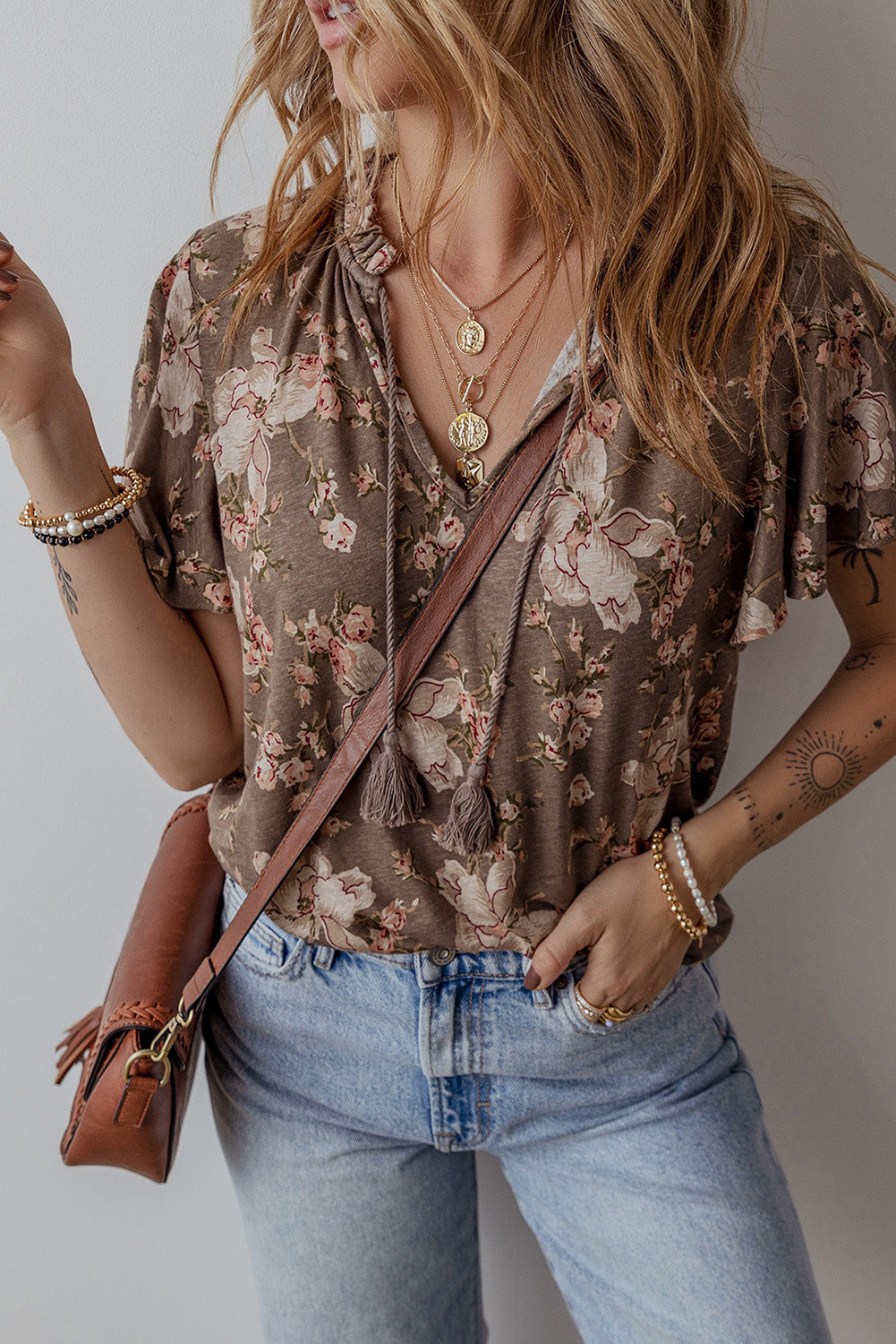 Khaki Retro Floral Print Tassel Tie Split Neck Short Sleeve Blouse