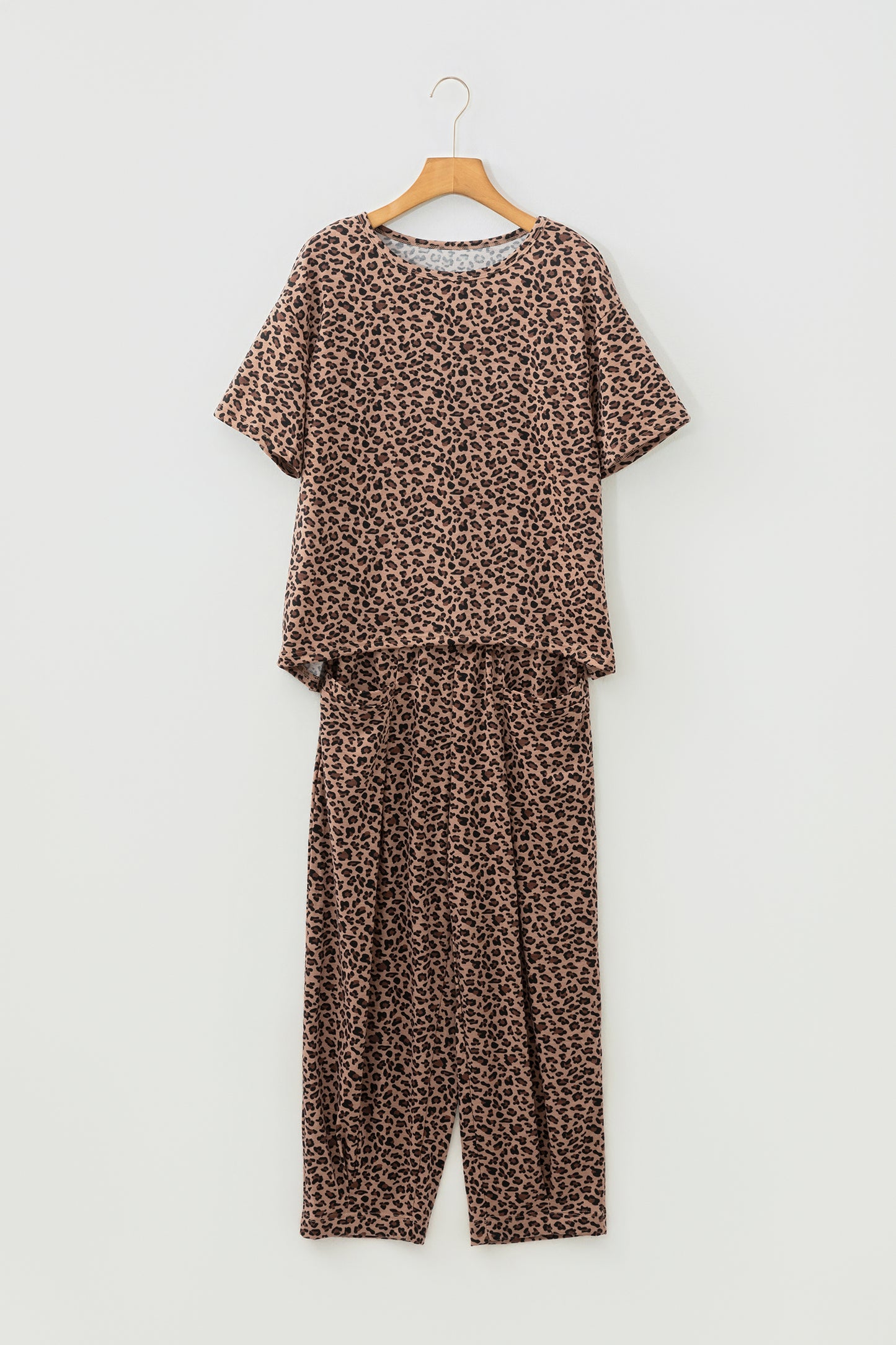 White Leopard High-Low Loose Tee Ankle Length Pants Set