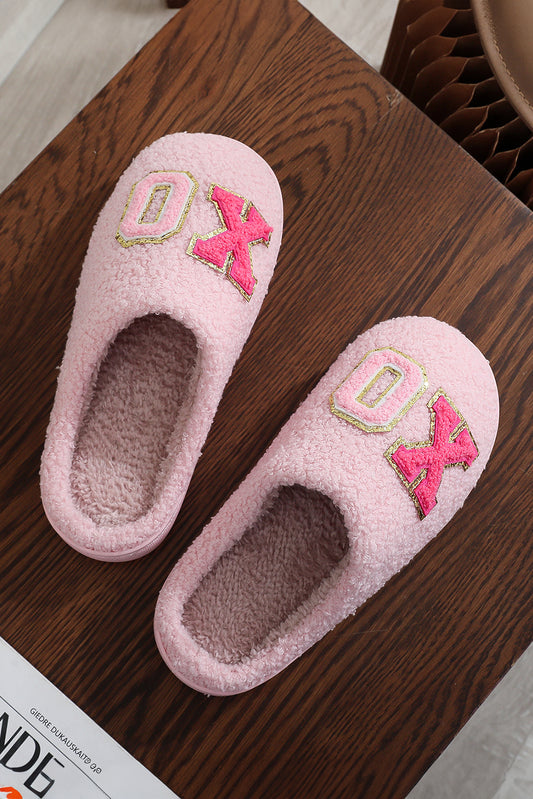 Pink XOXO Letter Graphic Plush Winter Slippers