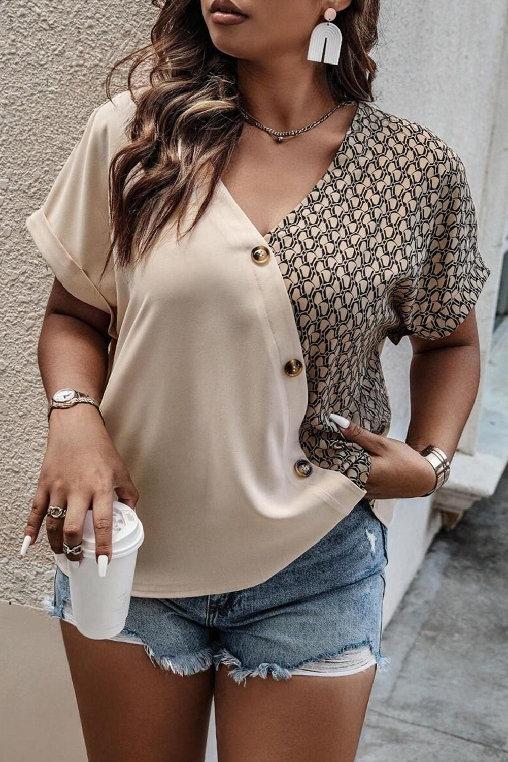 Oatmeal Contrast Geometric Print Patchwork V Neck Short Sleeve Plus Size Top