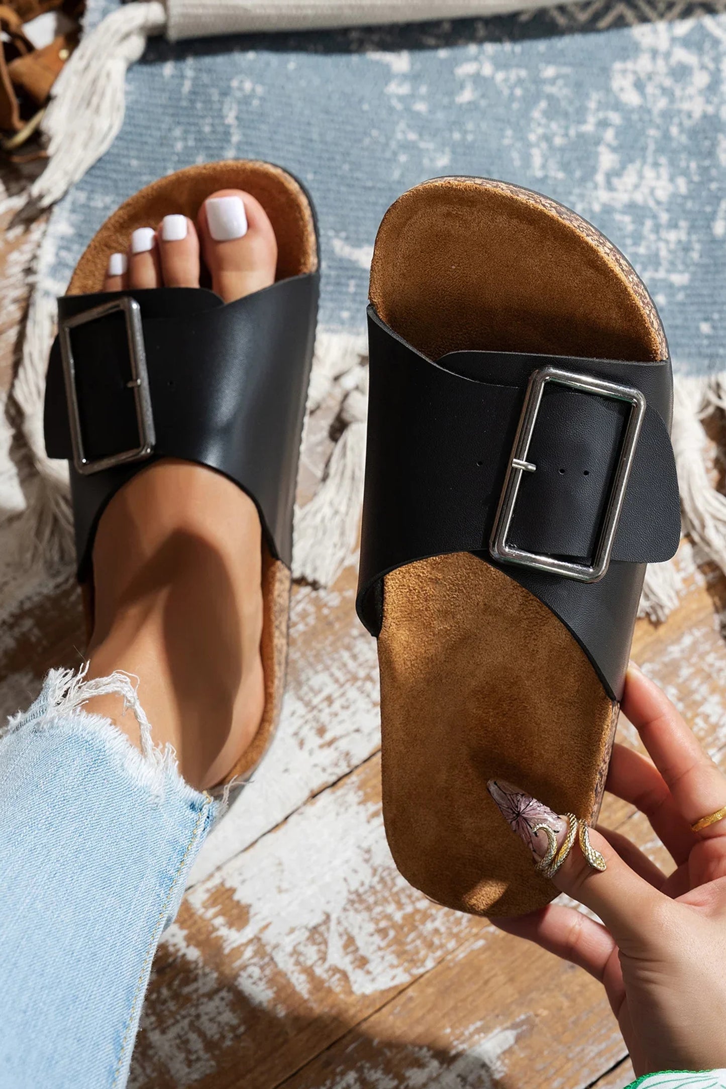 Color black Retro Geometric Print Buckle Strap Flat Slippers