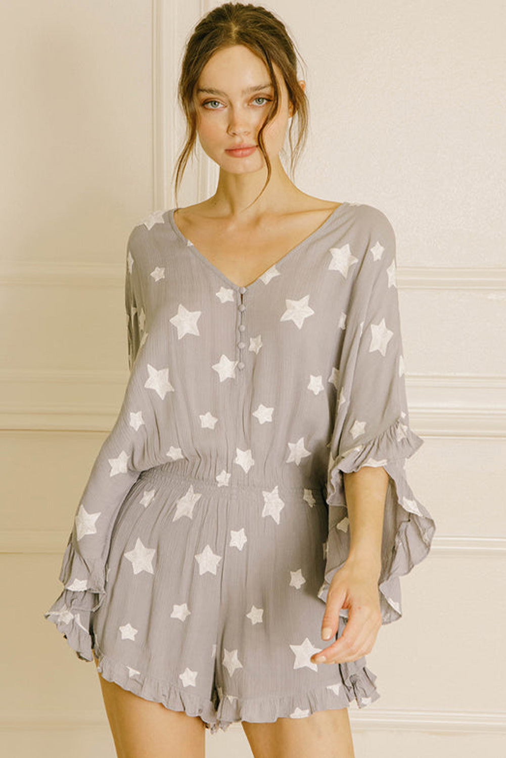 Gray Star Print Crinkle Textured Kimono Ruffle Sleeve Romper