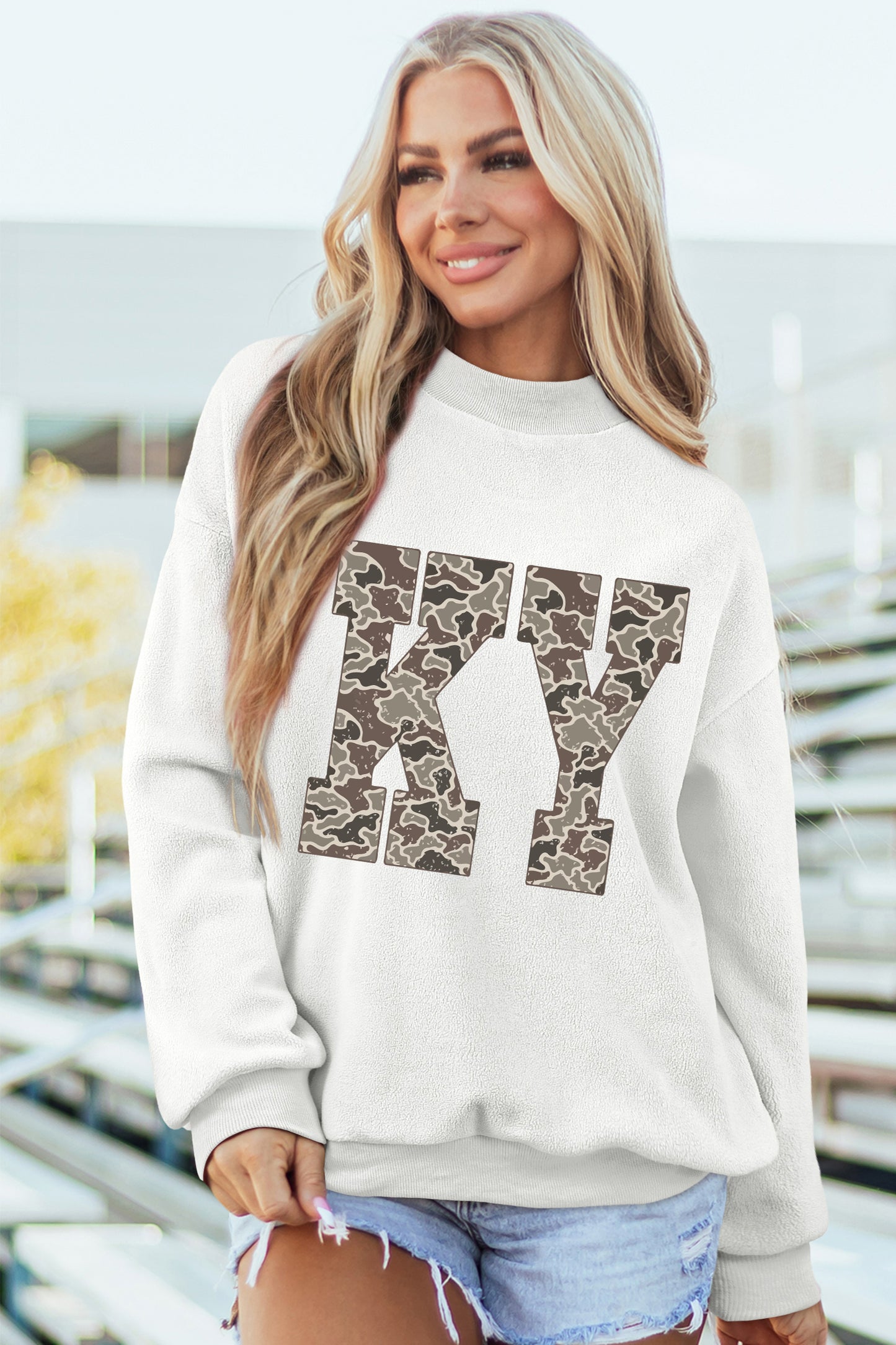 White Camo Letter Bow Printed KENTUCKY Mock Neck Reversible Sweatshirt