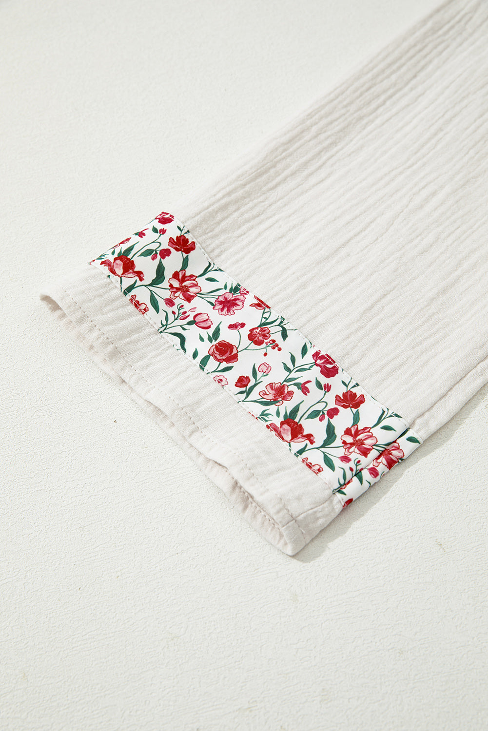 Red Floral Print Gauze Patchwork Henley Button 3/4 Sleeve Blouse