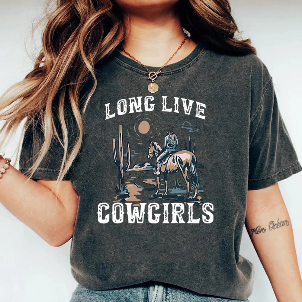 Long Live Cowgirls Shirt Western Desert Vintage Cactus Scene T-Shirt